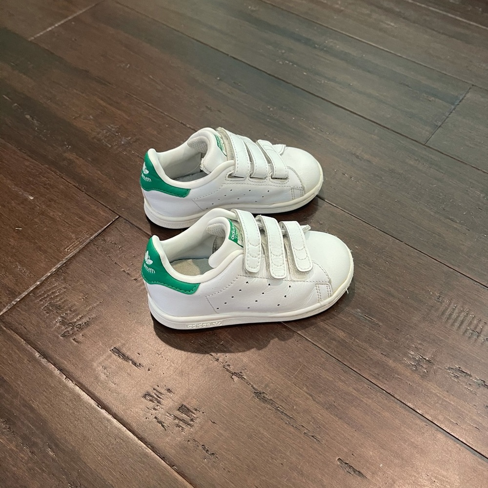 Toddler Stan Smith sneakers